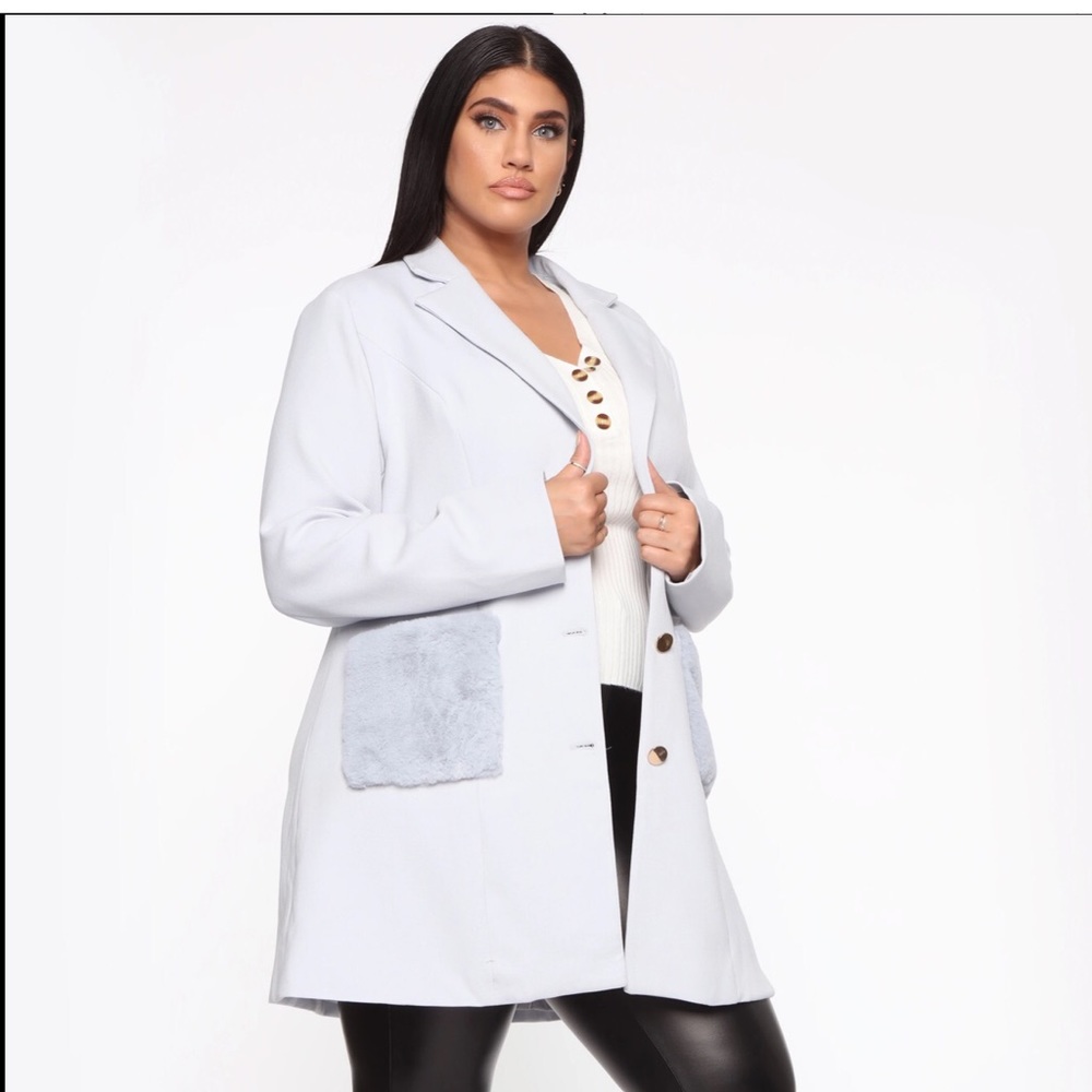 🔥BEAUTIFUL GRAY DAYZ COAT - Picture 2 of 5